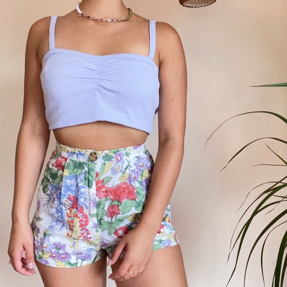 URBAN OUTFITTERS vintage little flowers shorts